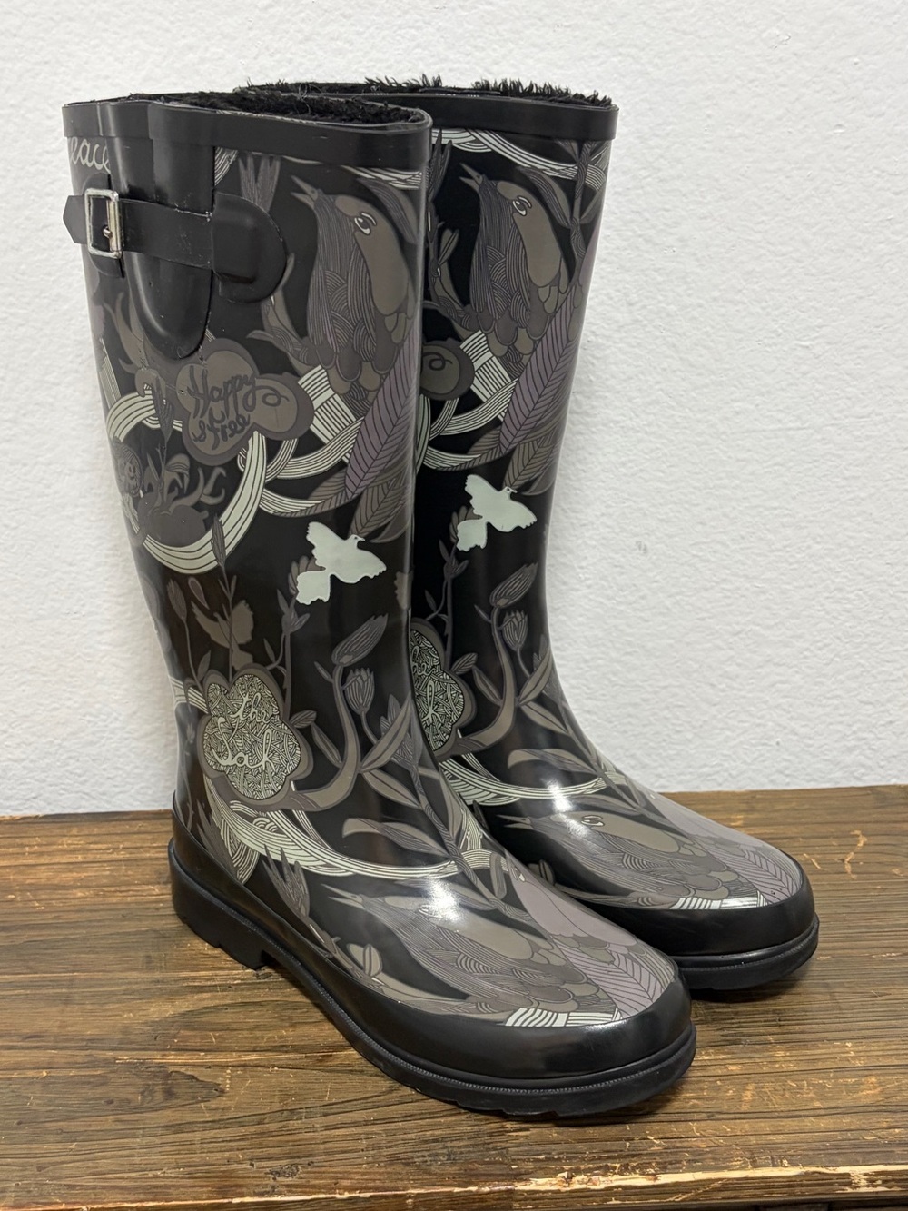 Sakroots Rhythm Rainboots - Great Condition - Size 7